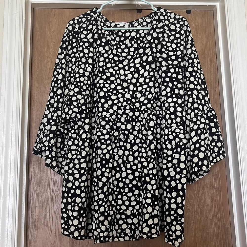 Andree Blouse, Plus Size, Smoke Free Home